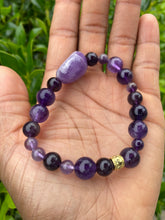 Load image into Gallery viewer, Chunky Crystal Bracelets